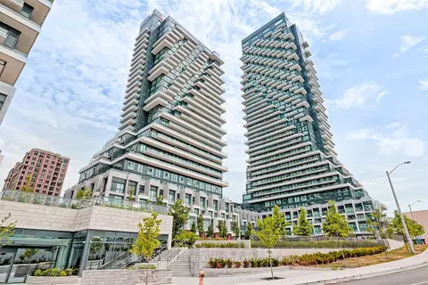 30 Inn On The Park Drive 4209