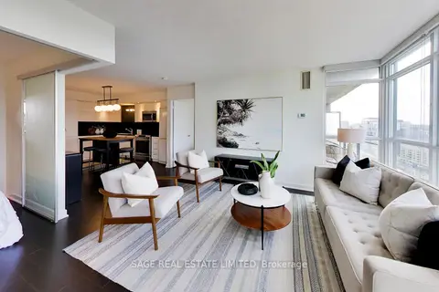 25 Capreol Court 2205
