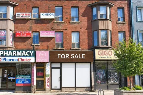 620 Bloor Street W Main