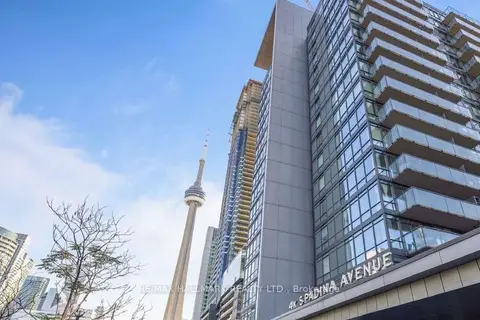 4K Spadina Avenue 301