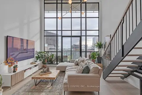 5 Hanna Avenue 407