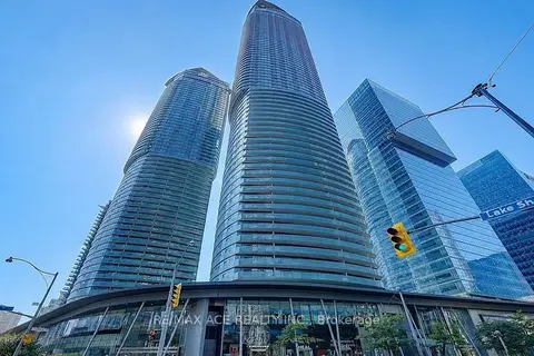 12 York Street 404