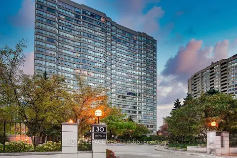 30 Greenfield Avenue 1714