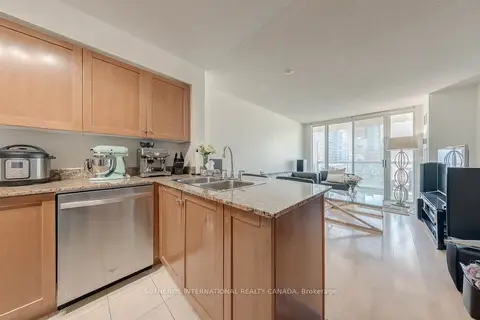 313 Richmond Street E 1264