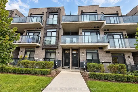 264 Finch Avenue E TH09
