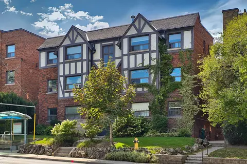 1648 Bathurst Street 5