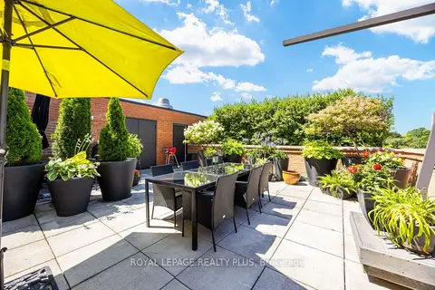 260 Heath Street W 704