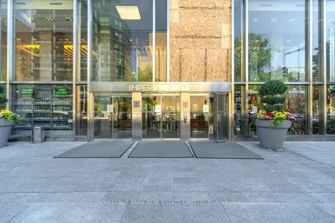 111 St Clair Avenue W 320