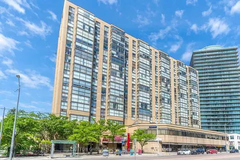 5460 Yonge Street 807