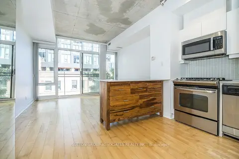 127 Queen Street E 405
