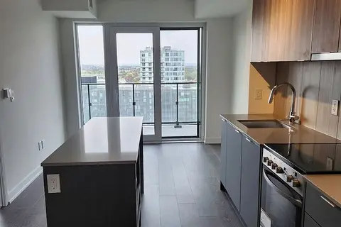 8 Tippett Road 1201