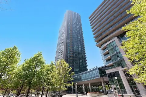 215 Fort York Boulevard 2807
