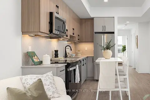 15 Brenthall Avenue W 2