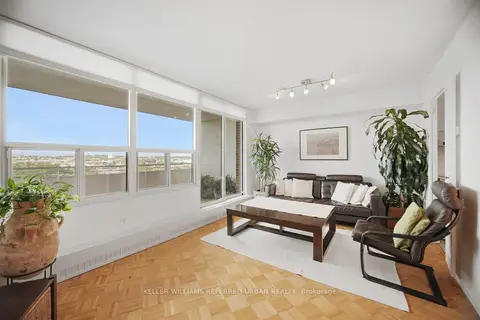 60 Pavane Linkway Way 1416