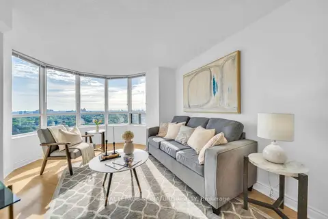 15 Northtown Way 2122