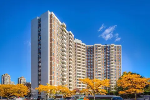 20 Edgecliff Golfway 802
