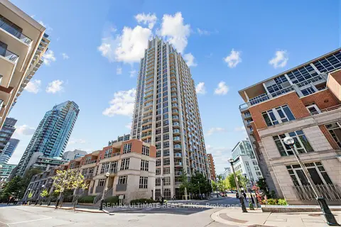 21 Grand Magazine Street 2301