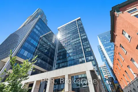 30 Wellington Street E 1103