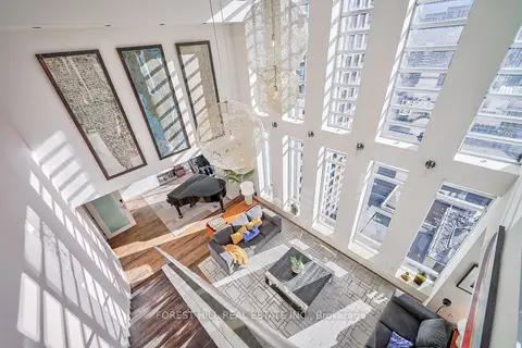8 Colborne Street Ph2701