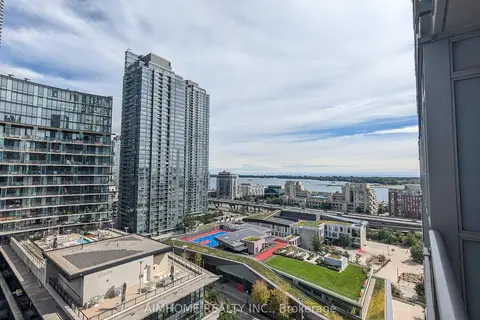 10 Capreol Court 1806