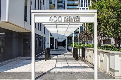 400 Adelaide Street E 706