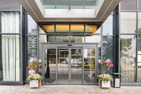 15 Merchants Wharf 901