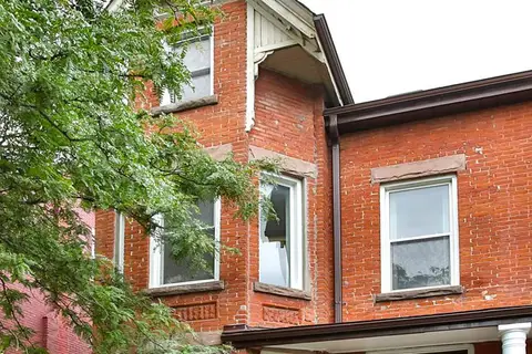 9 Borden Street