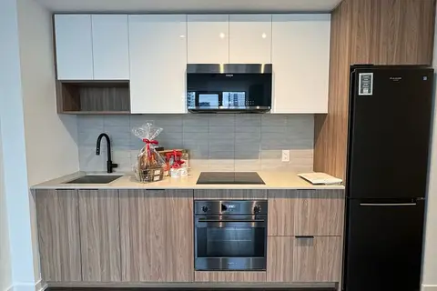 5 Defries Street 1119