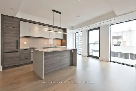 215 Lonsdale Road 1508