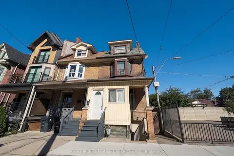 849 Bathurst Street 1