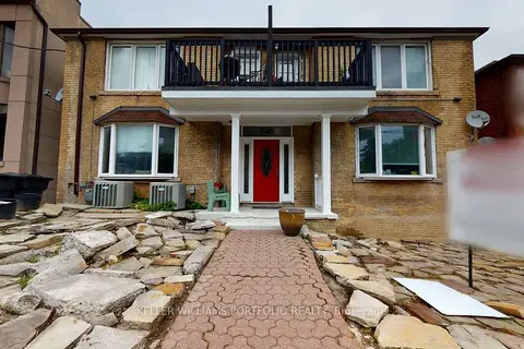 546 Eglinton Avenue E 5