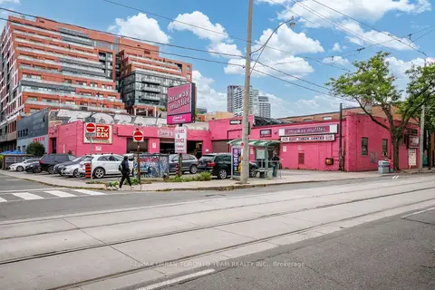475/477 King Street E