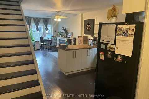 716 Ossington Avenue 2nd Flr