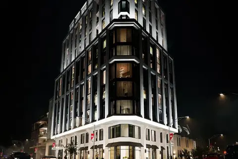287 Davenport Road 304