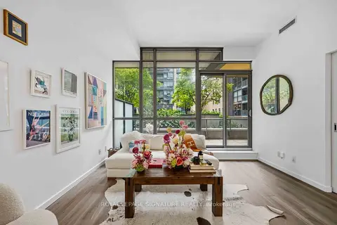 8 Charlotte Street 202