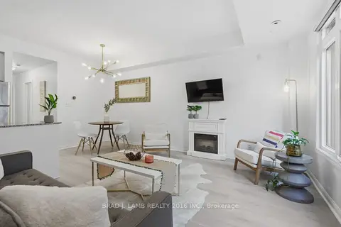 80 Carr Street 29