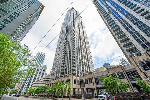 763 Bay Street 4105