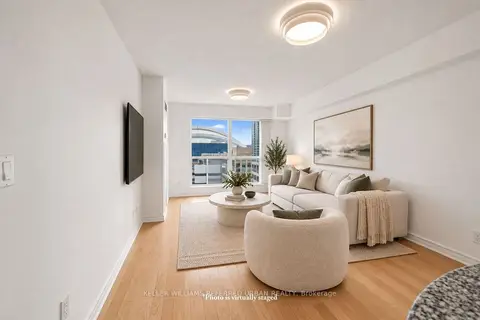 250 Wellington Street W 1436