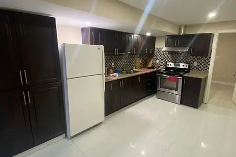 7 Blackstone River Drive Basement room