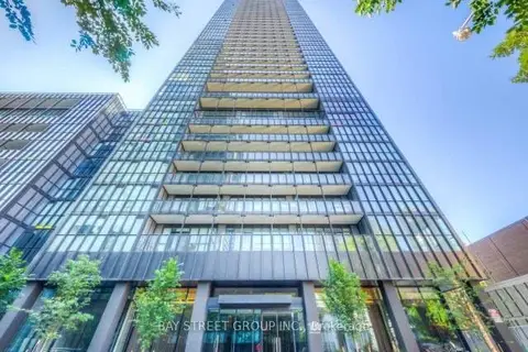101 Charles Street E 4210