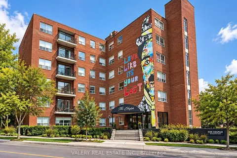 600 Eglinton Avenue W 410