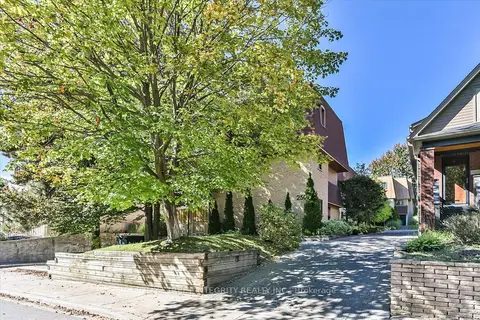 250 Erskine Avenue 7