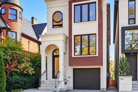 119 Glengrove Avenue W