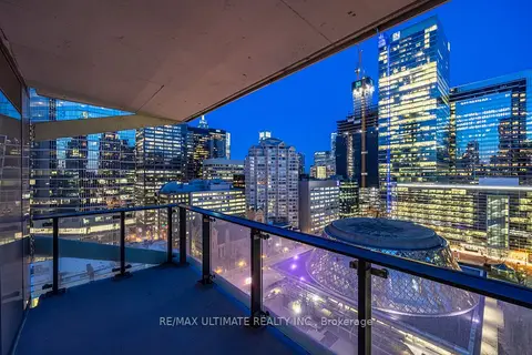 224 King Street W 1504