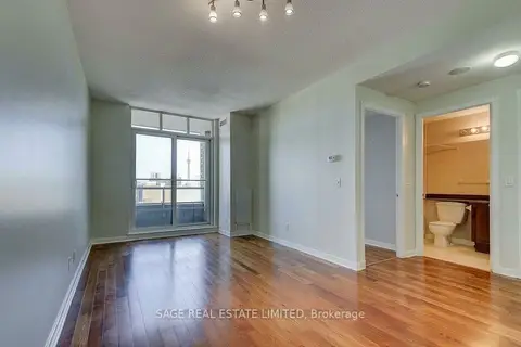 438 Richmond Street W 1105