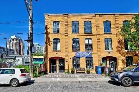 31 Atlantic Avenue Upper