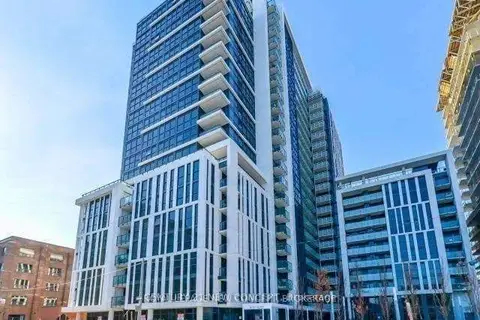 400 Adelaide Street E 211