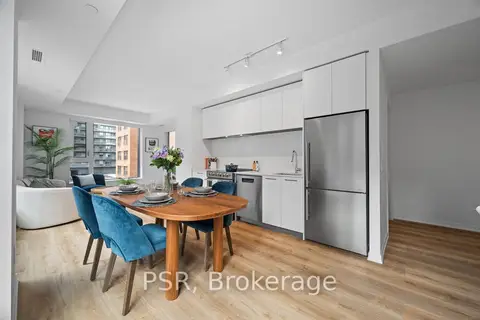 101 Roehampton Avenue 710