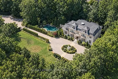9 Legacy Court
