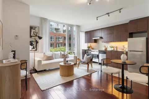 3 Market Street 422